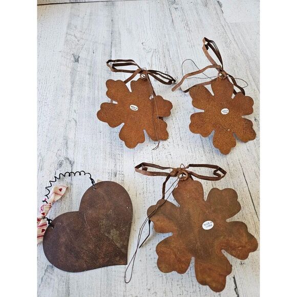 Metal rustic snowflake snowman Santa ornament set - Picture 6 of 6